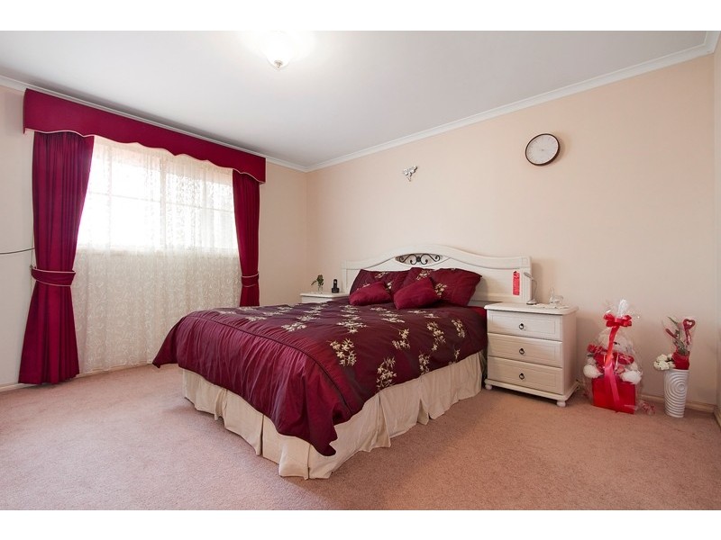 9 Legend Court, Hallam VIC 3803