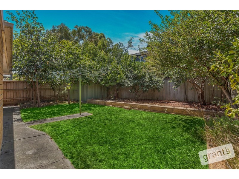 38 Kingston Avenue, Narre Warren South VIC 3805