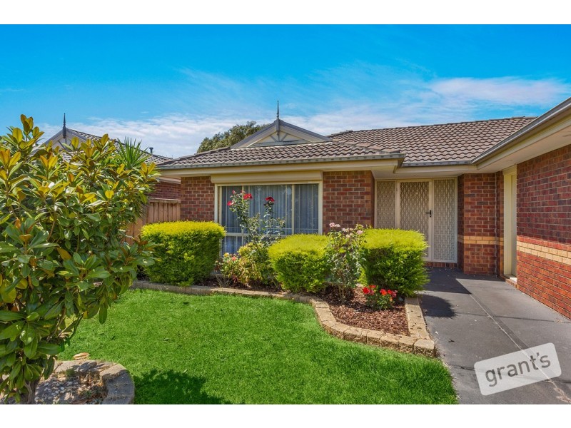 38 Kingston Avenue, Narre Warren South VIC 3805