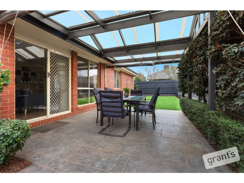 5 Silver Birch Court, Narre Warren South VIC 3805