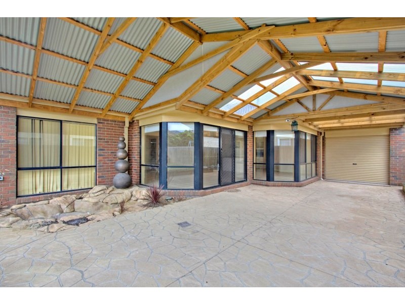 12 Avendon Court, Narre Warren South VIC 3805