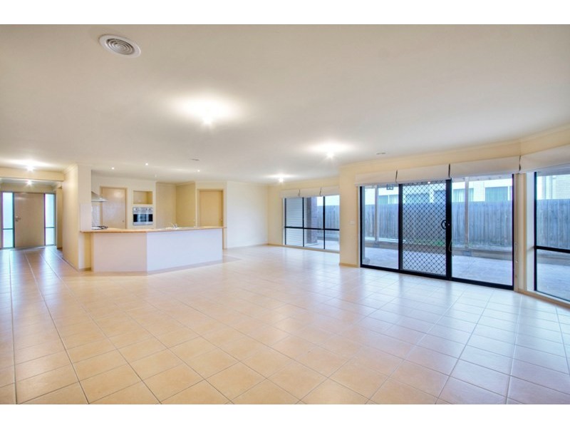 12 Avendon Court, Narre Warren South VIC 3805