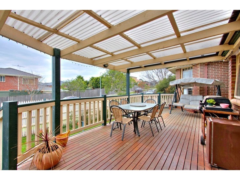 34 Oakleaf Place, Narre Warren South VIC 3805