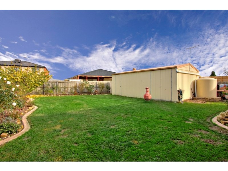 2 Shorthorn Walk, Narre Warren South VIC 3805