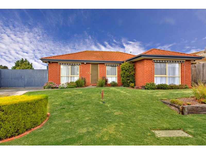 15 James Bathe Way, Narre Warren South VIC 3805