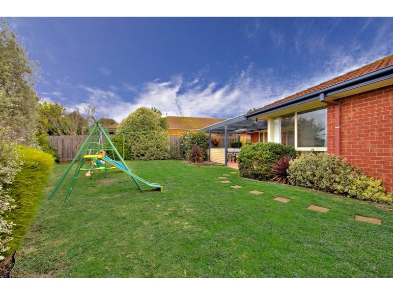 15 James Bathe Way, Narre Warren South VIC 3805