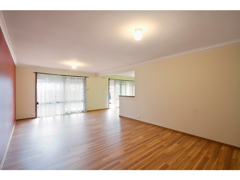 20 Greenacre Crescent, Narre Warren VIC 3805