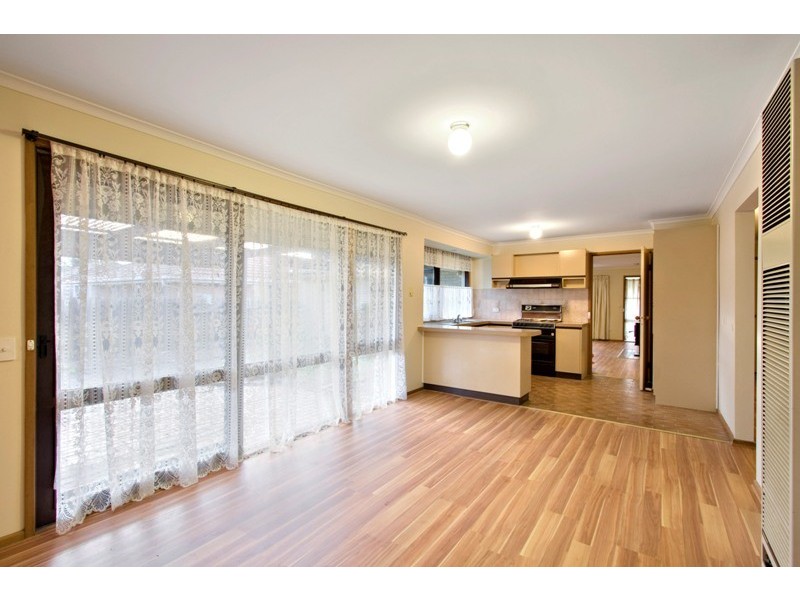 20 Greenacre Crescent, Narre Warren VIC 3805