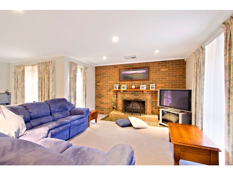 25 Jacksons Road, Narre Warren VIC 3805