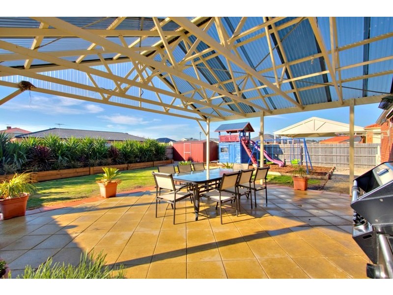 52 Community Parade, Narre Warren South VIC 3805