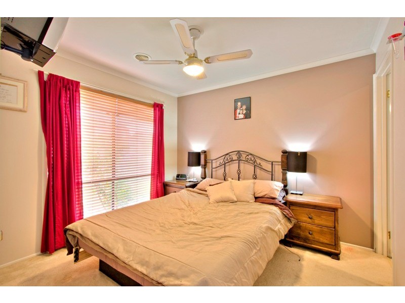 34 Beethoven Drive, Narre Warren South VIC 3805