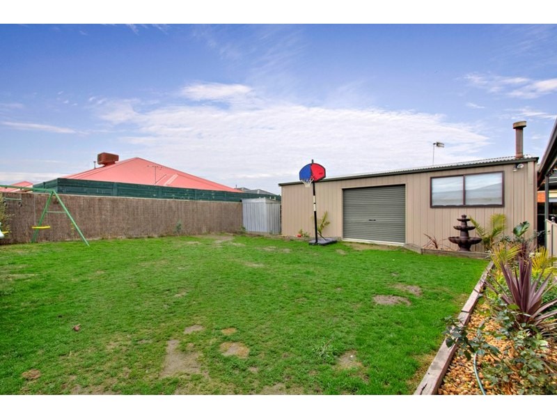 34 Beethoven Drive, Narre Warren South VIC 3805