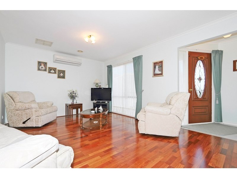9 Horseman Court, Narre Warren South VIC 3805