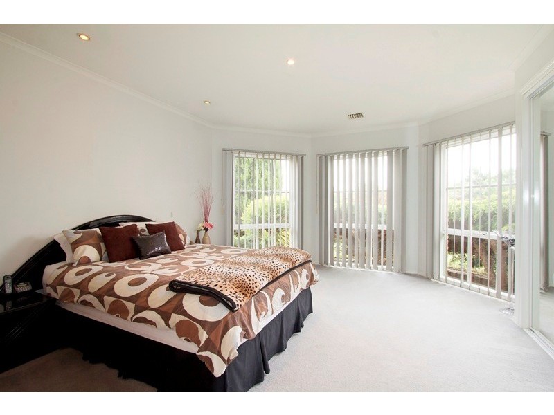 12 Timms Street, Narre Warren South VIC 3805