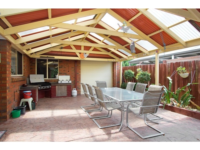 14 Gull Way, Narre Warren South VIC 3805