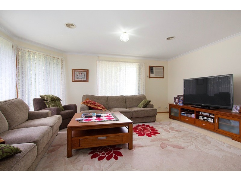 14 Gull Way, Narre Warren South VIC 3805