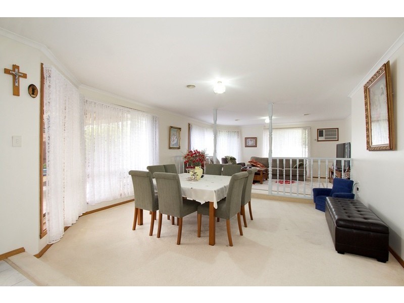 14 Gull Way, Narre Warren South VIC 3805