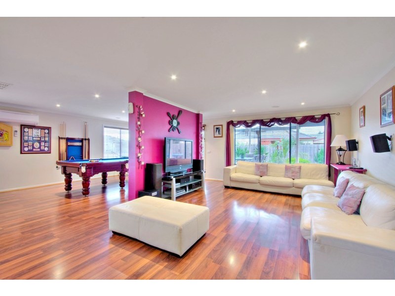 2 St Remy Court, Narre Warren South VIC 3805