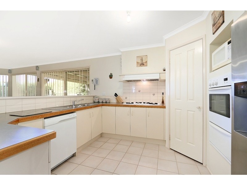 6 Pelican Court, Narre Warren South VIC 3805