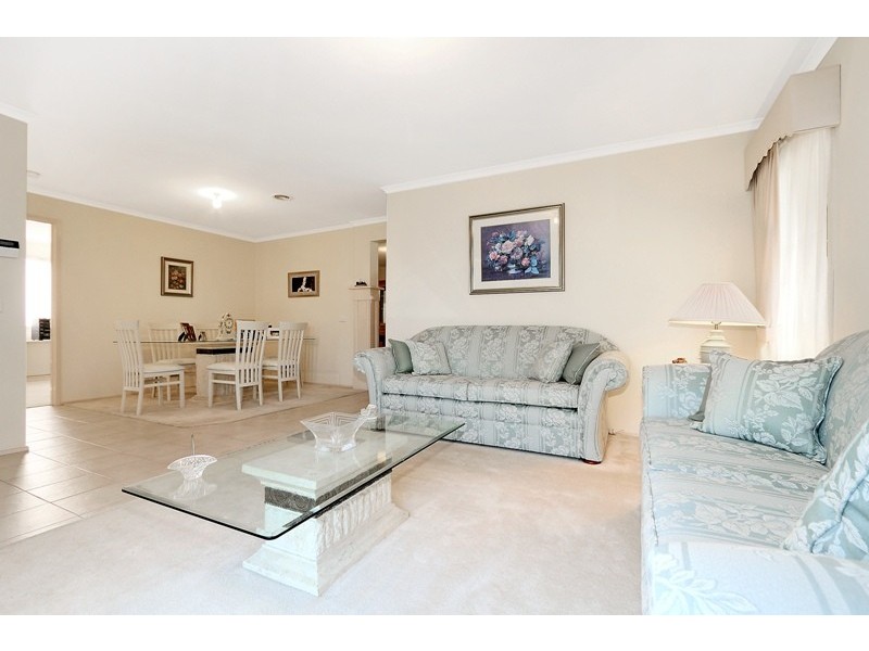 6 Pelican Court, Narre Warren South VIC 3805