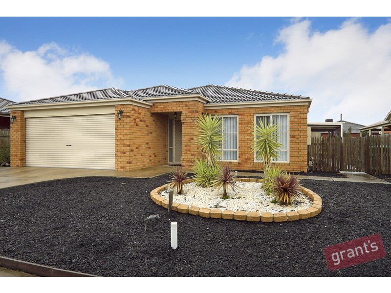 9 Beethoven Drive, Narre Warren South VIC 3805