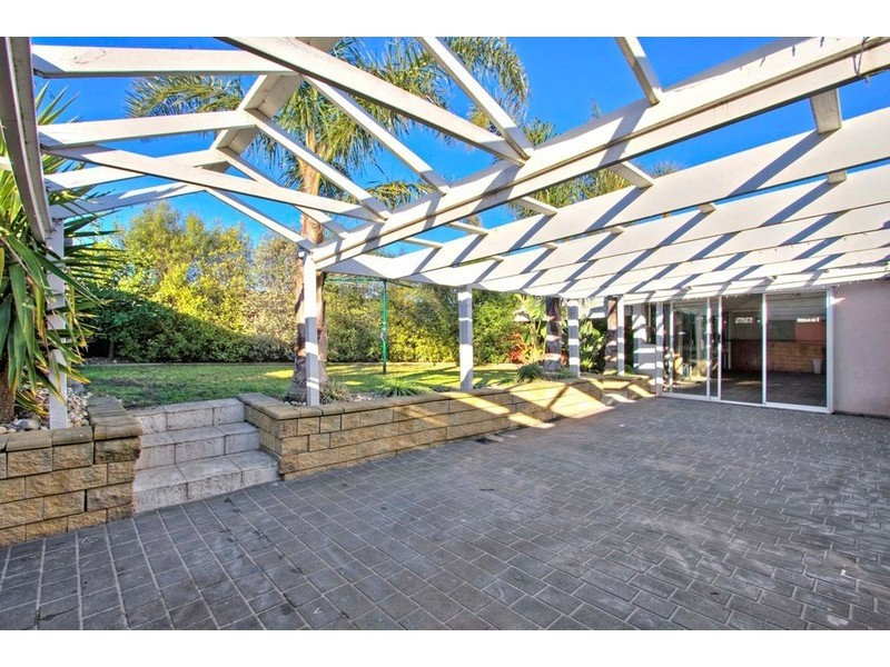 14 Artists Crescent, Narre Warren South VIC 3805