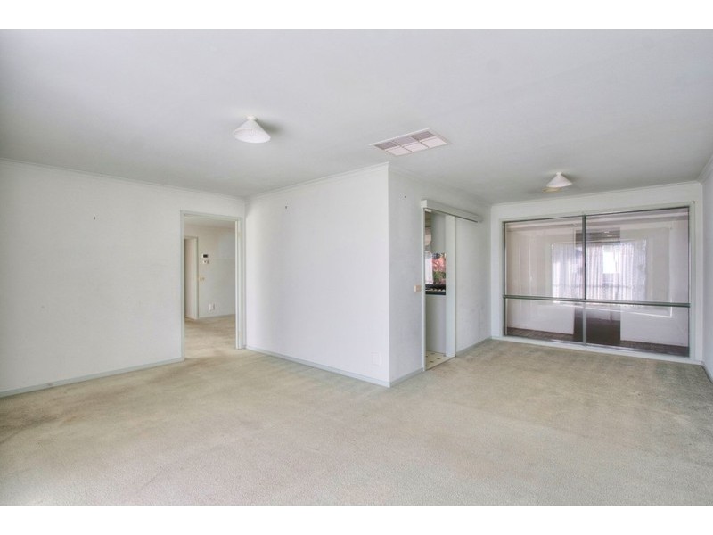 14 Artists Crescent, Narre Warren South VIC 3805