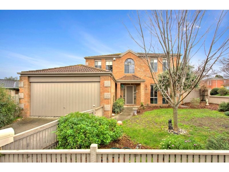 18 Pelican Court, Narre Warren South VIC 3805