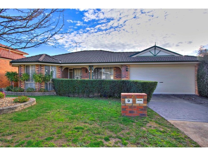 26 Mayfair Crescent, Narre Warren VIC 3805