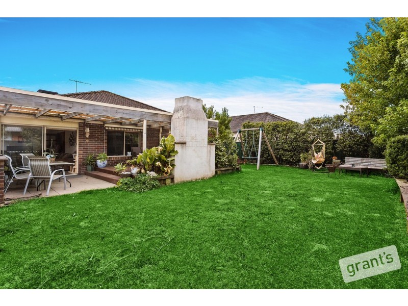 4 Parkville Terrace, Narre Warren South VIC 3805