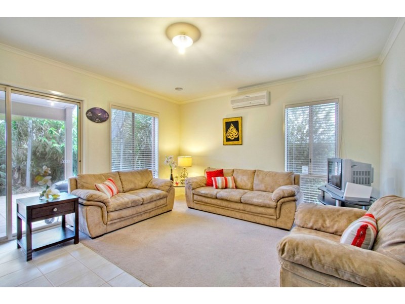 10 Ashcroft Close, Hallam VIC 3803