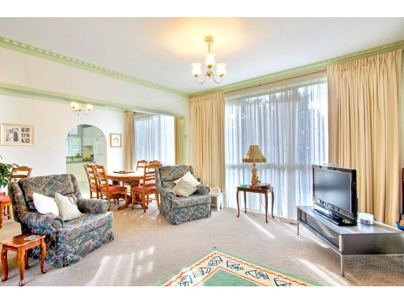 33 Philip Road, Hallam VIC 3803