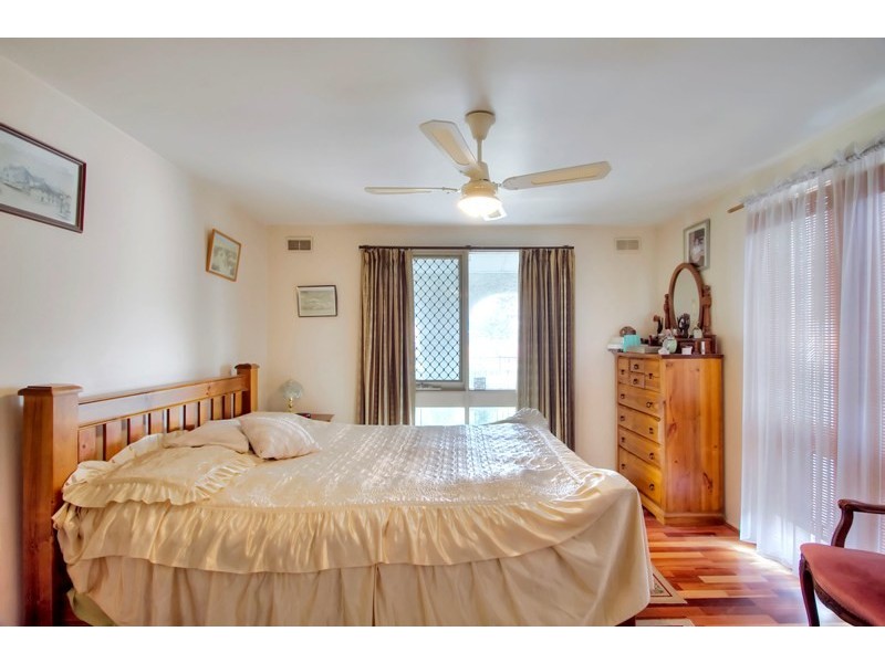 10 Pound Road, Hampton Park VIC 3976