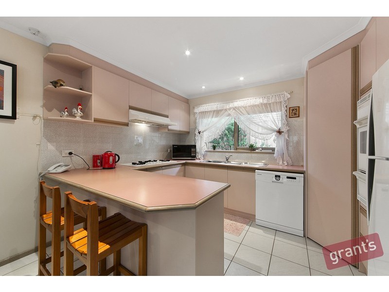 8 Hansen Court, Narre Warren VIC 3805