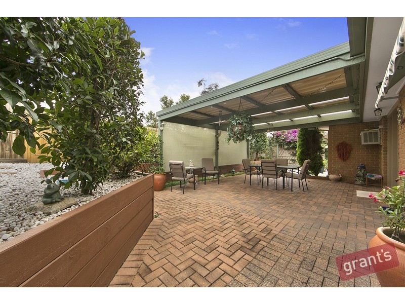 8 Hansen Court, Narre Warren VIC 3805