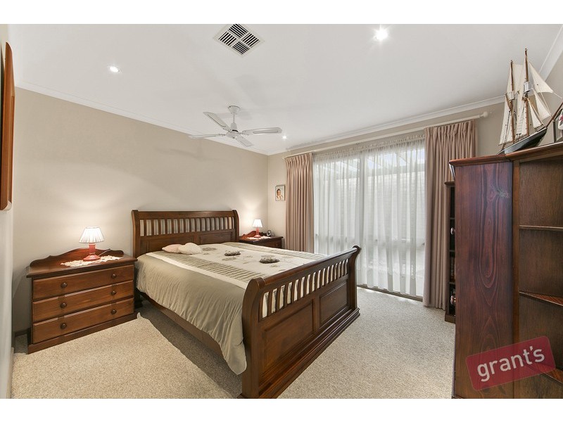 8 Hansen Court, Narre Warren VIC 3805