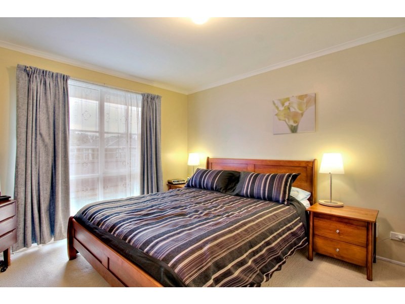 14 Benambra Way, Hampton Park VIC 3976