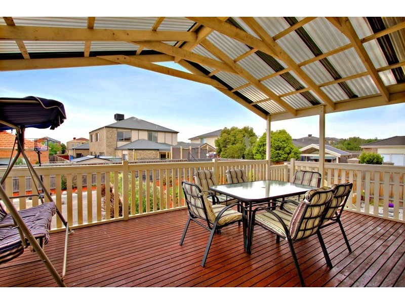 42 The Quays, Narre Warren South VIC 3805