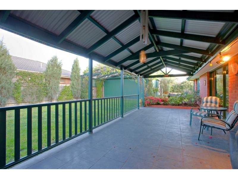 24 Tangerine Drive, Narre Warren South VIC 3805