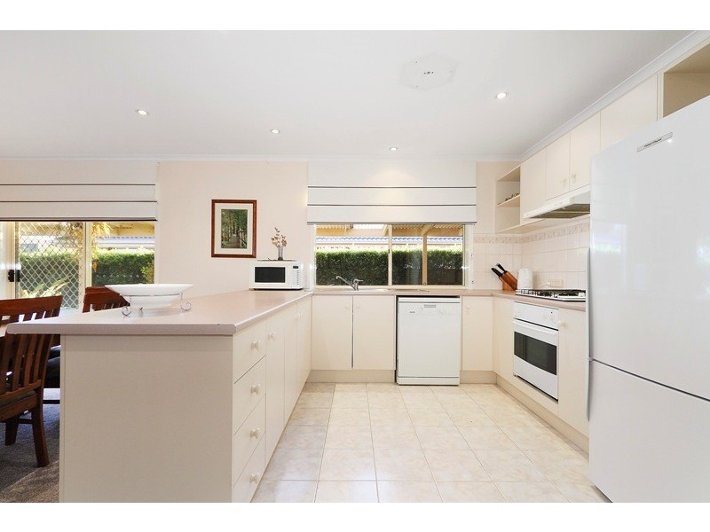 124 Strathaird Drive, Narre Warren South VIC 3805