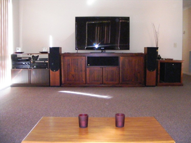 124 Strathaird Drive, Narre Warren South VIC 3805