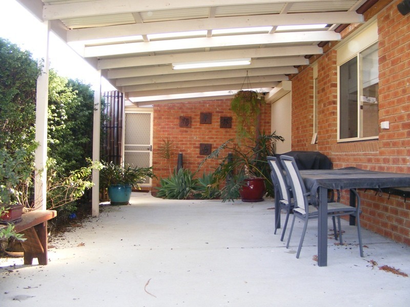 124 Strathaird Drive, Narre Warren South VIC 3805