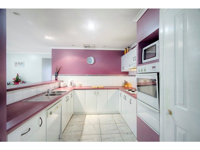 6 Henshaw Court, Narre Warren South VIC 3805