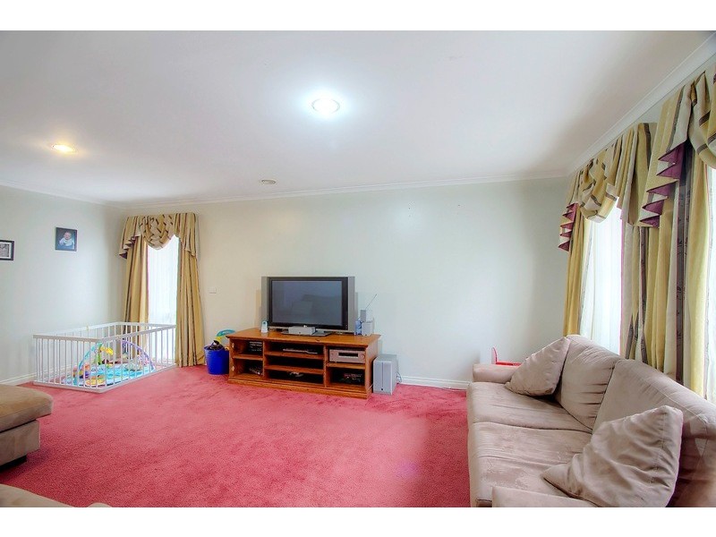 6 Henshaw Court, Narre Warren South VIC 3805