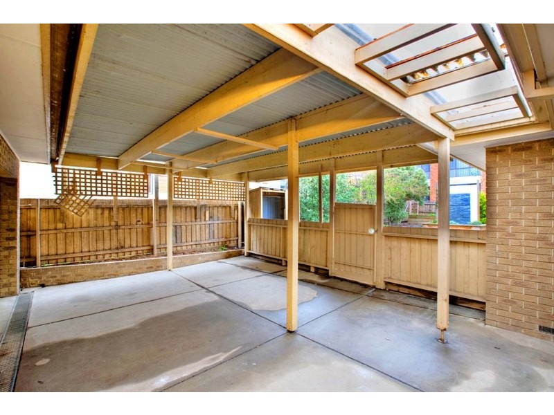 16 Scoble Place, Narre Warren VIC 3805