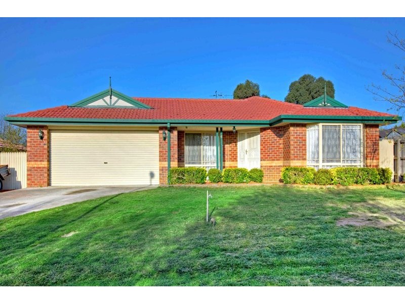11 Vance Court, Narre Warren VIC 3805