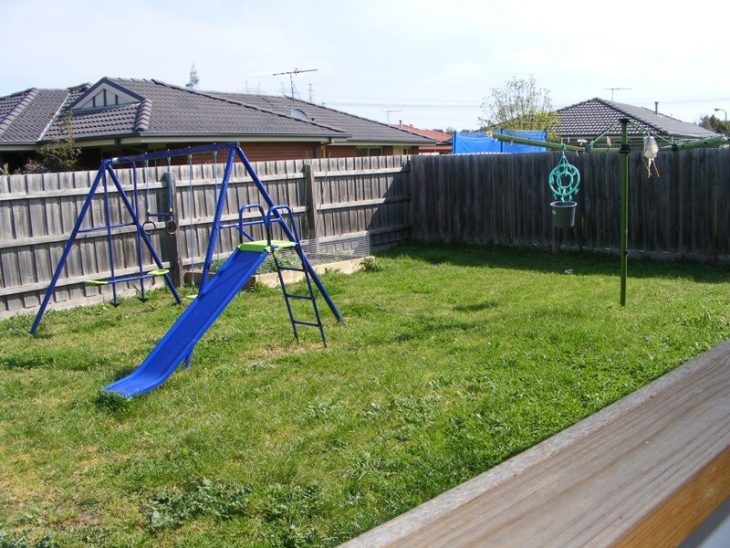 61 Emily Drive, Narre Warren VIC 3805