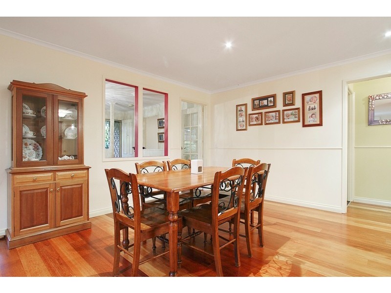 61 Ravensthorpe Crescent, Narre Warren VIC 3805