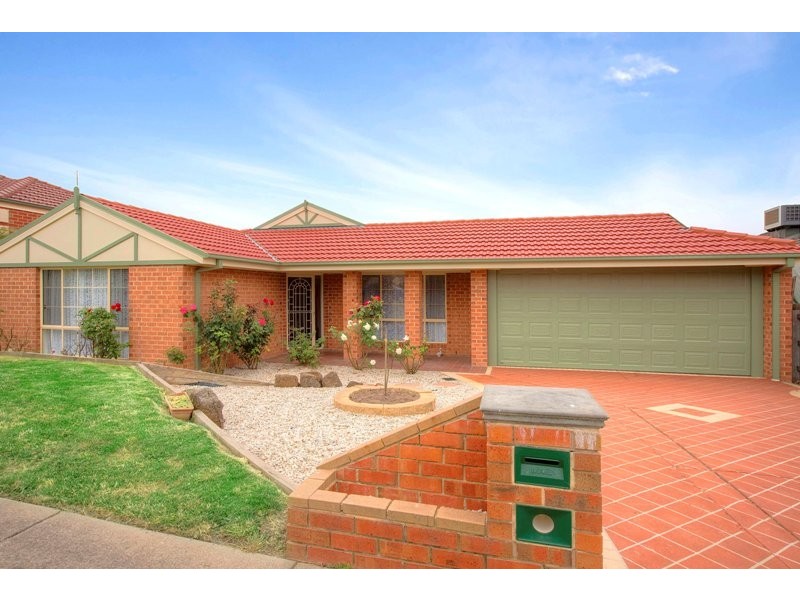 14 Frederick Rise, Narre Warren South VIC 3805