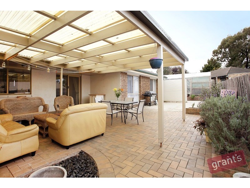 14 Rosemont Drive, Narre Warren VIC 3805